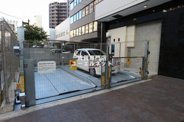 駐車場　敷地内駐車場あり◎
