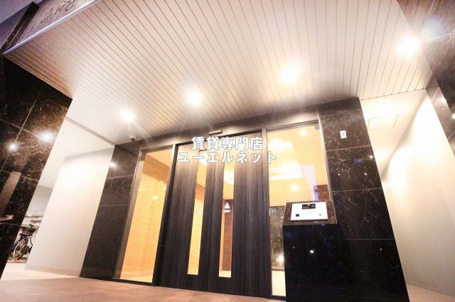 建物外観　シンプルで洗練されたデザインが毎日の暮らしに心地よさをプラス