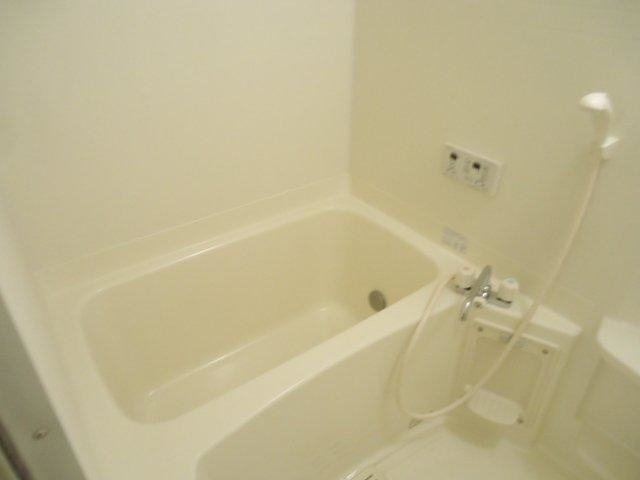 バス・シャワールーム　浴室換気乾燥機、追焚き♪