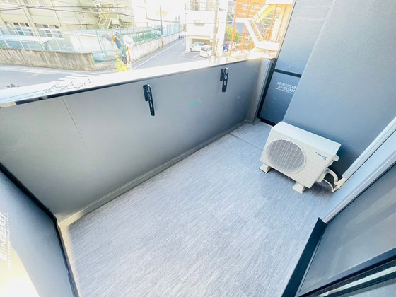 バルコニー　※別部屋の写真です