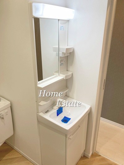 洗面設備　同仕様