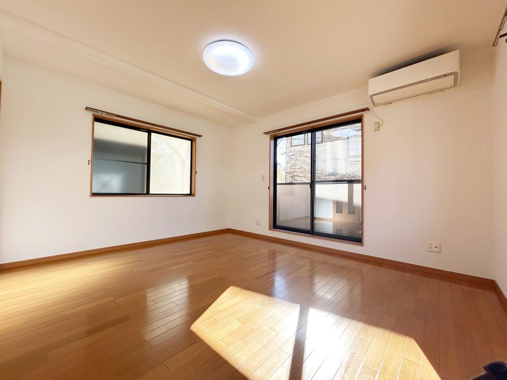 居室・リビング　リビング