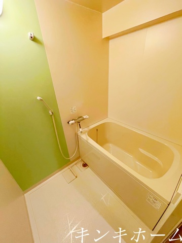 バス・シャワールーム　写真は別のお部屋になります。