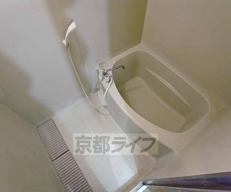 バス・シャワールーム　綺麗なお風呂です。