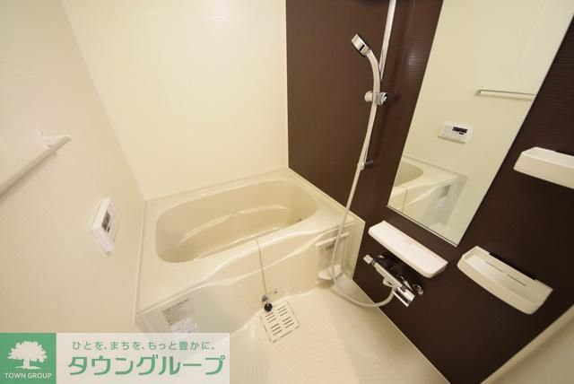 バス・シャワールーム　お問合せはタウンハウジングまで！※現地待合わせ相談可能