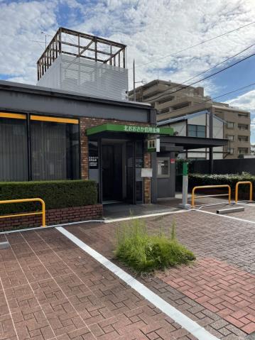 銀行　北おおさか信用金庫江坂駅前支店江坂出張所（銀行）まで347m