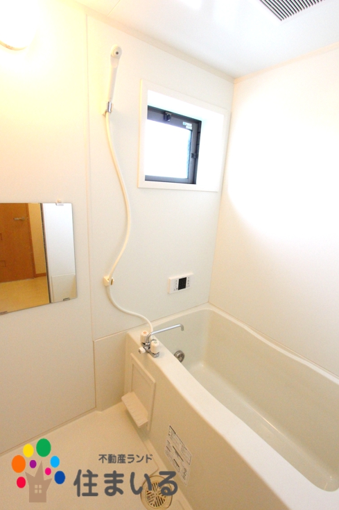 バス・シャワールーム　※写真は同型タイプとなります