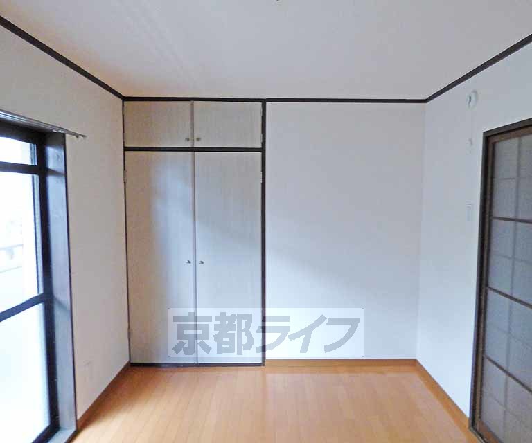 居室・リビング　広いお部屋です。