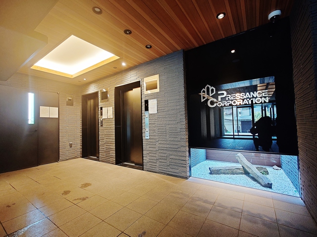 その他共有部分　防犯カメラ・モニター付きエレベーター２基