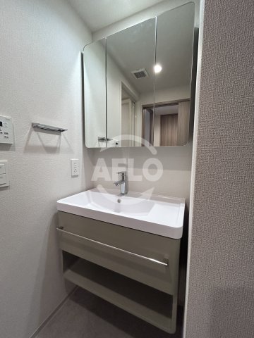 洗面設備　プレサンス東淀川駅前プローシェ　洗面台