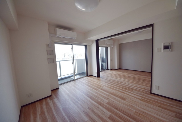 居室・リビング　※同間取り別部屋参照