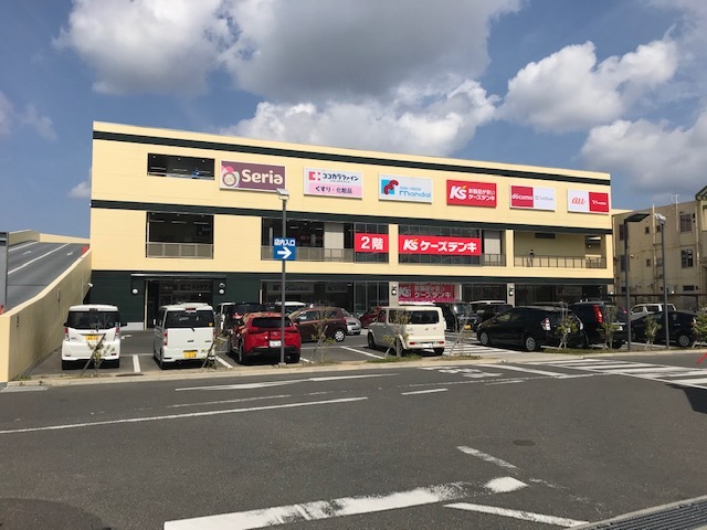ホームセンター　ケーズデンキじゃんぼスクエア熊取店（ホームセンター）まで461m