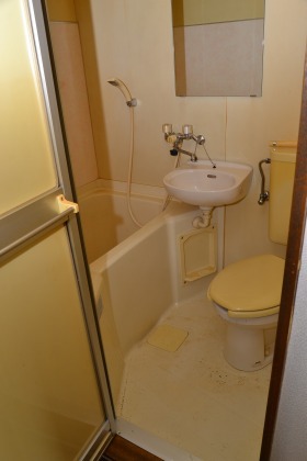 バス・シャワールーム