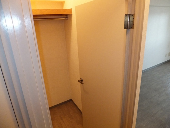 収納　※別部屋の写真です