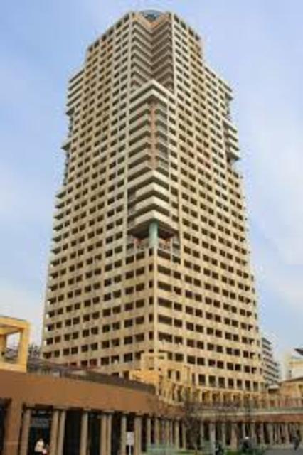 ショッピングセンター　HAT神戸灘の浜1番館2番館（ショッピングセンター）まで921m