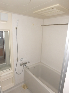 バス・シャワールーム　☆ゆっくりくつろげるお風呂☆