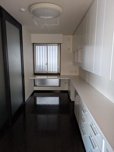 省エネ性能ラベル　約6.3畳のITコーナー（内装完了前）