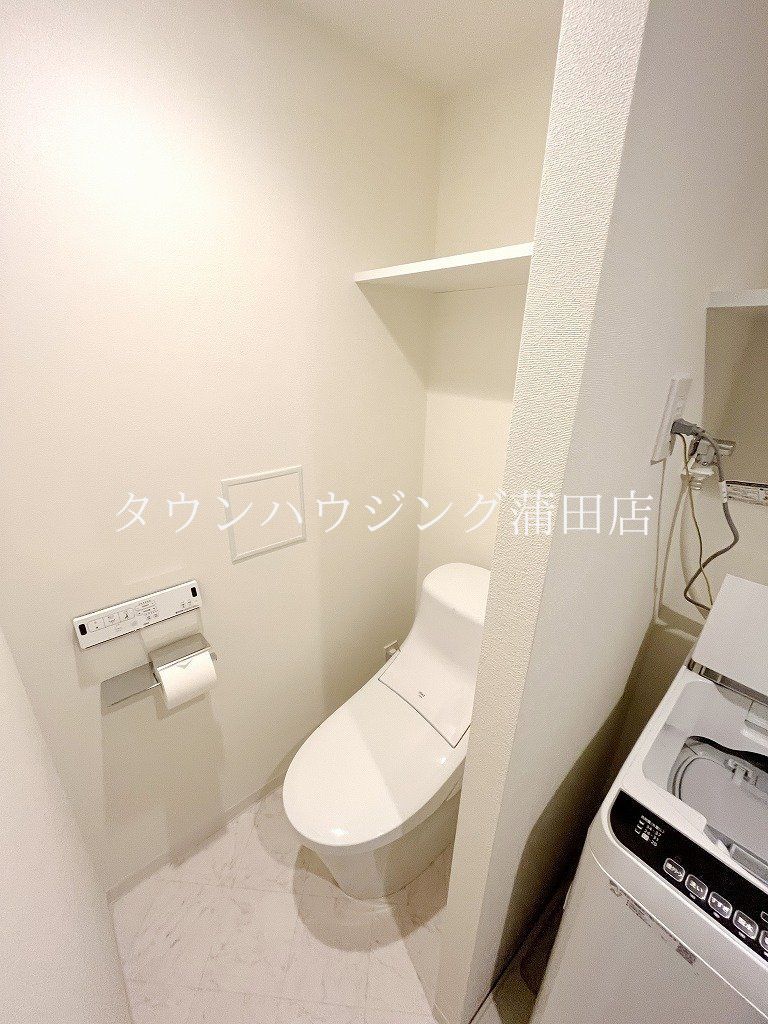 トイレ　トイレ