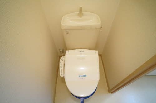 トイレ　シャワートイレ