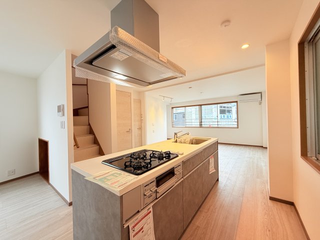 キッチン　★システムキッチン！