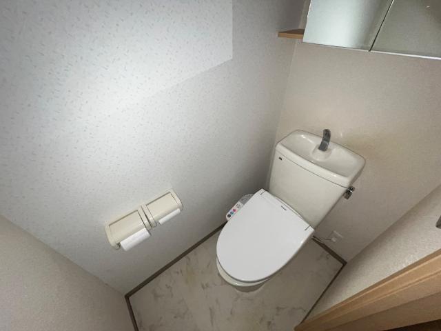 トイレ　シャワー付トイレ