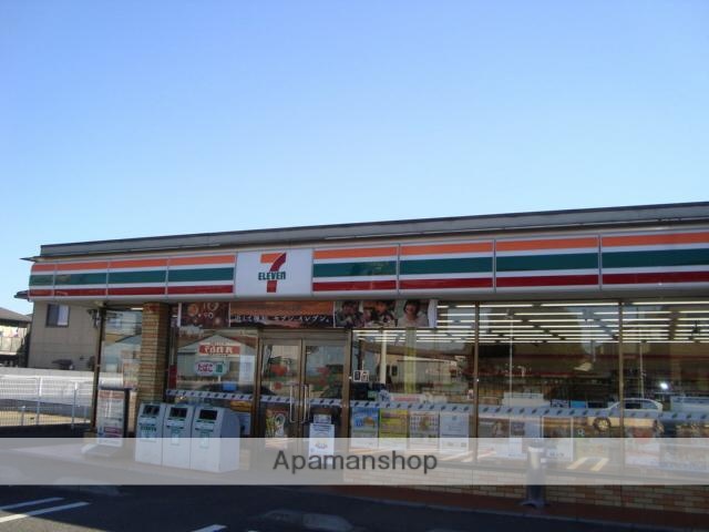 コンビニ　セブンイレブン（コンビニ）まで396m