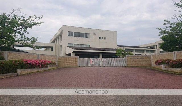 中学校　東可児中学校（中学校）まで4372m