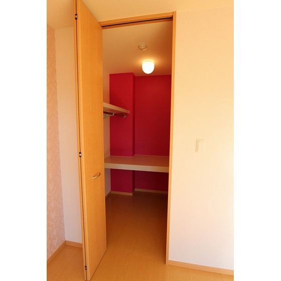 収納　クローゼット