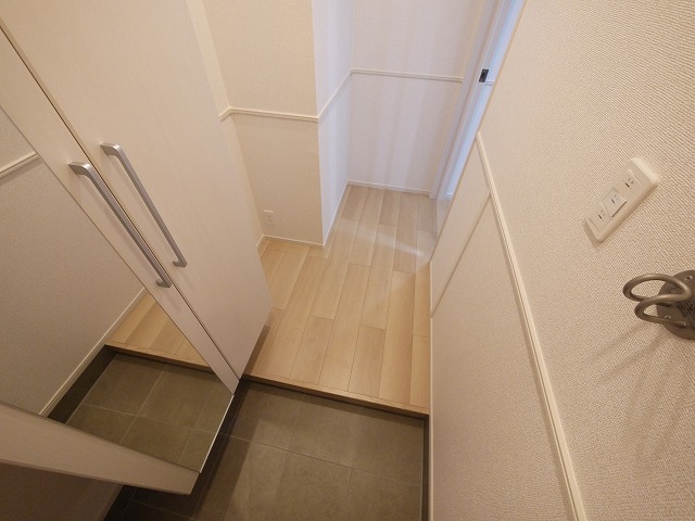 玄関　明るい玄関です