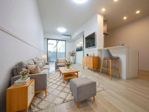 居室・リビング　CGで家具等を配置したもので家具等は含まれません