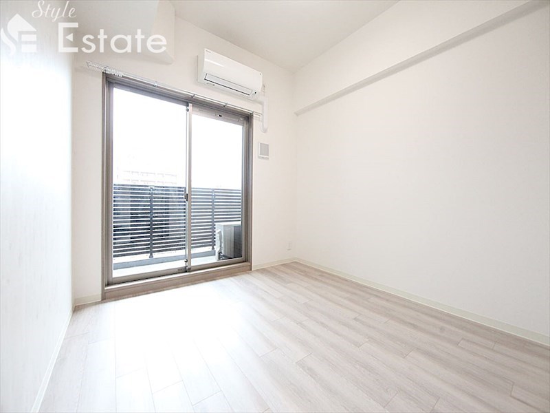 居室・リビング　内装