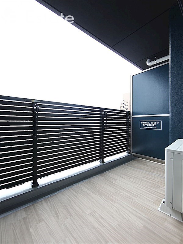 バルコニー　バルコニー