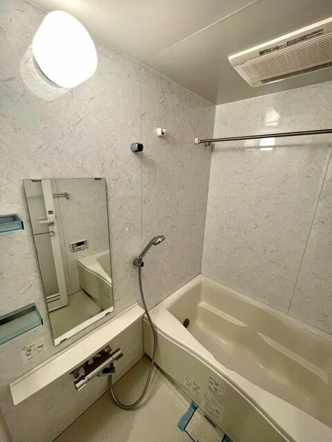 バス・シャワールーム　ゆったり過ごせるお風呂です