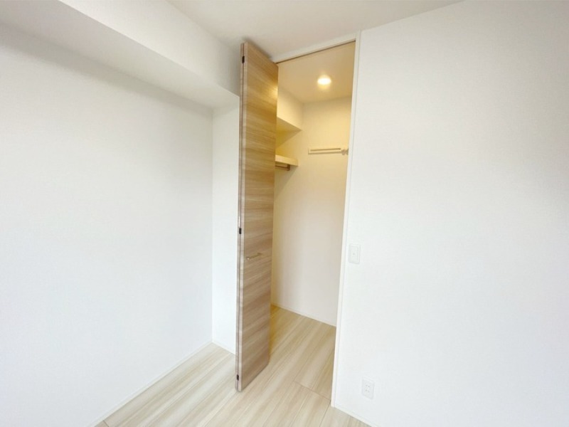 収納　図面と現状に相違がある場合には現状を優先