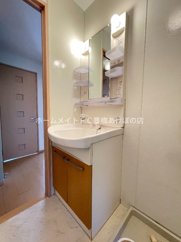 洗面設備　同型別部屋写真