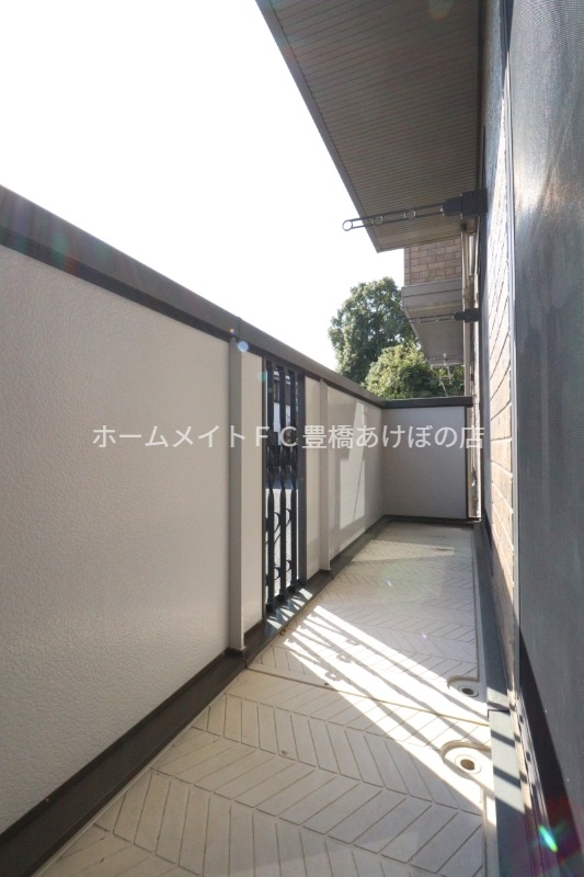バルコニー　同型別部屋写真