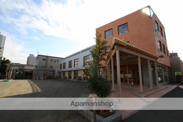 幼稚園・保育園　札幌白ゆり幼稚園（幼稚園・保育園）まで150m