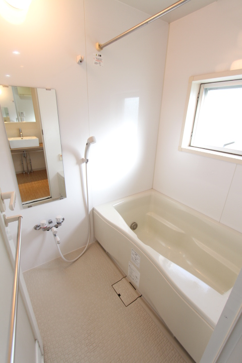 バス・シャワールーム　※参考写真