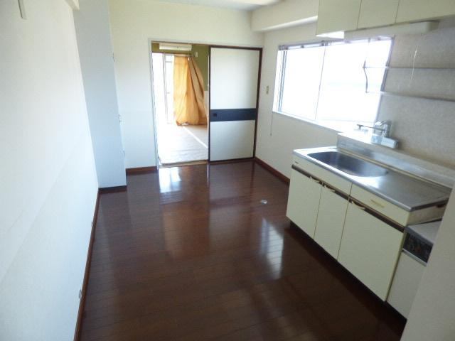 居室・リビング　３０１の写真