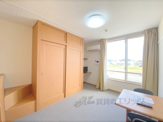 居室・リビング　洋室