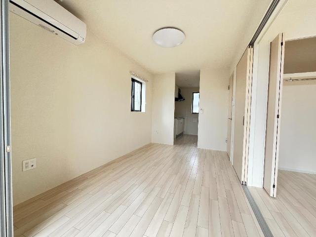 居室・リビング　リビング