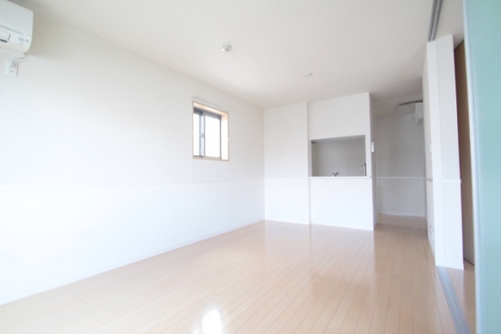 居室・リビング　※別部屋の写真です