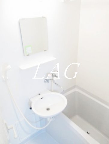 バス・シャワールーム　お風呂です。