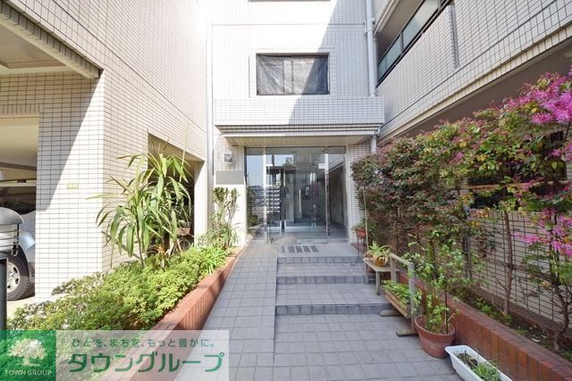 エントランス　★エントランス入口です★