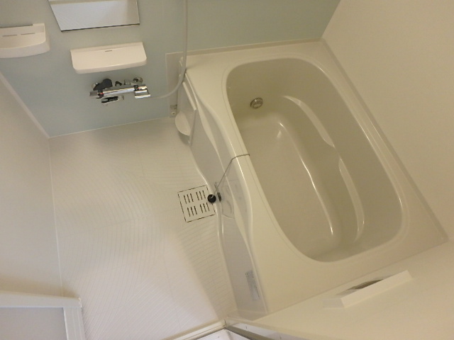 バス・シャワールーム　洗い場も広々のバスルーム。