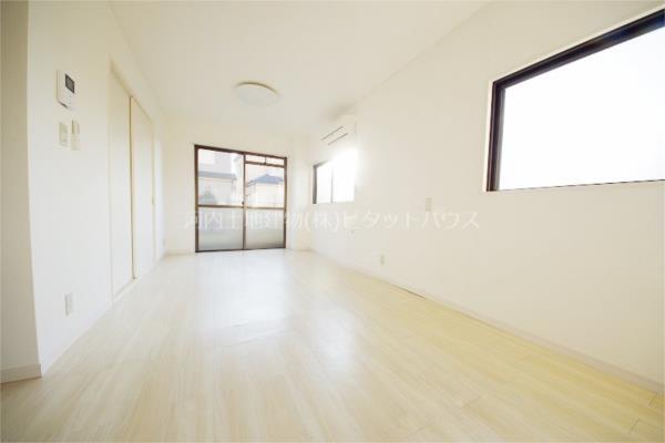 居室・リビング　１０帖リビング