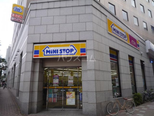 コンビニ　ミニストップ 板橋区役所前店（コンビニ）まで211m