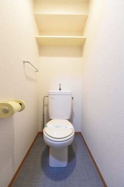 トイレ　落ち着いたトイレです