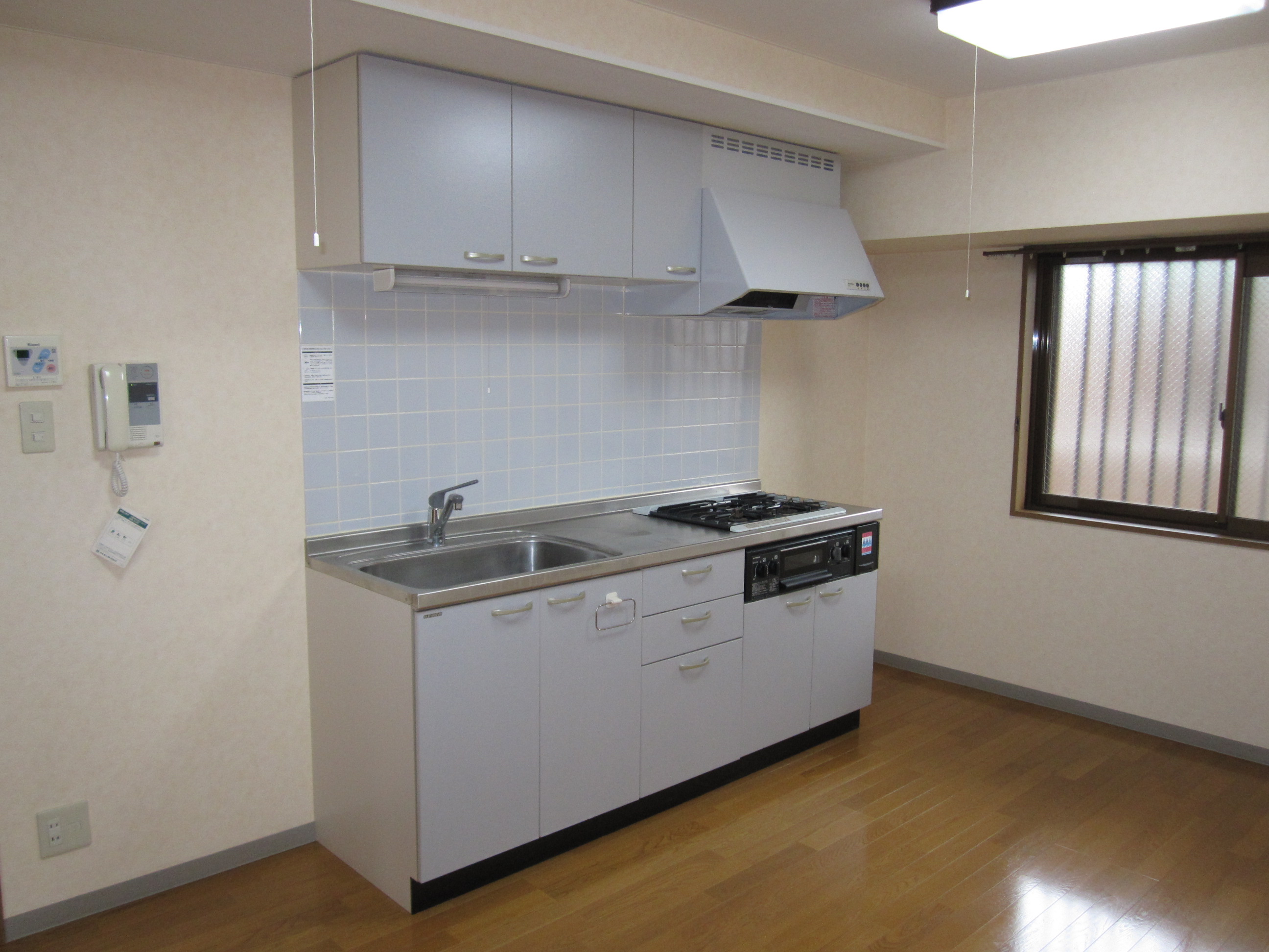 キッチン　ダイニング