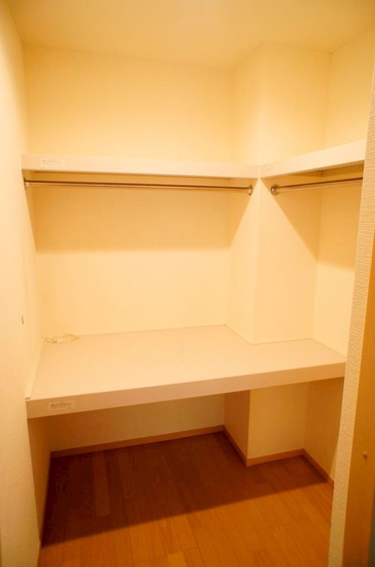 収納　たっぷり収納できるＷＩＣ付